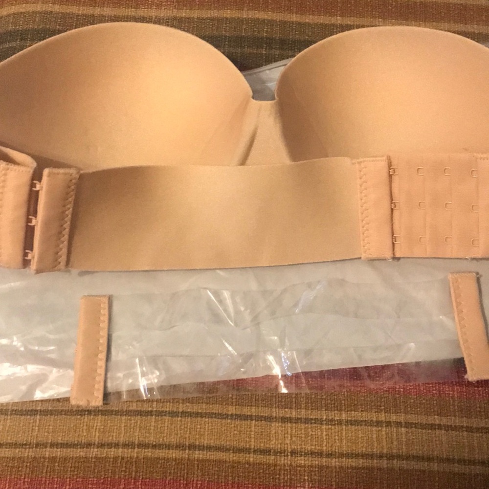 Strapless Bra - Picture 5 of 5
